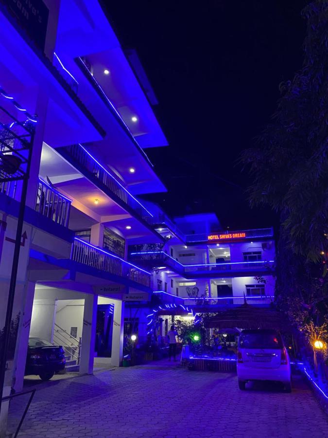 Hotel Shiva'S Dream Sauraha Eksteriør billede