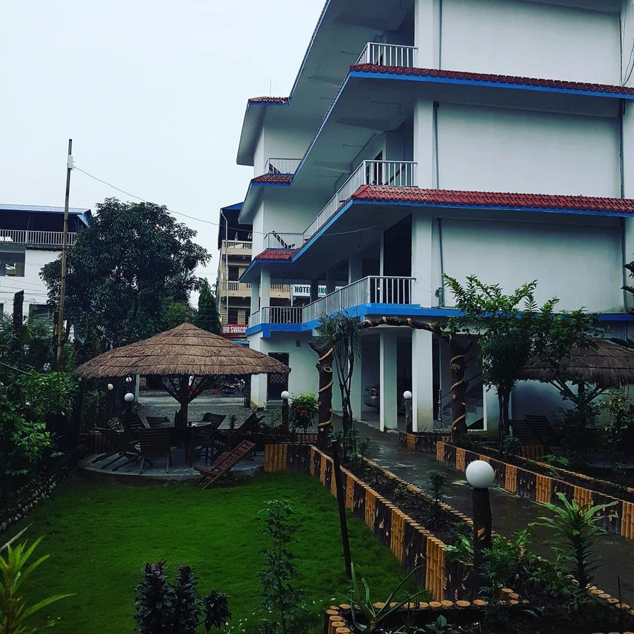 Hotel Shiva'S Dream Sauraha Eksteriør billede